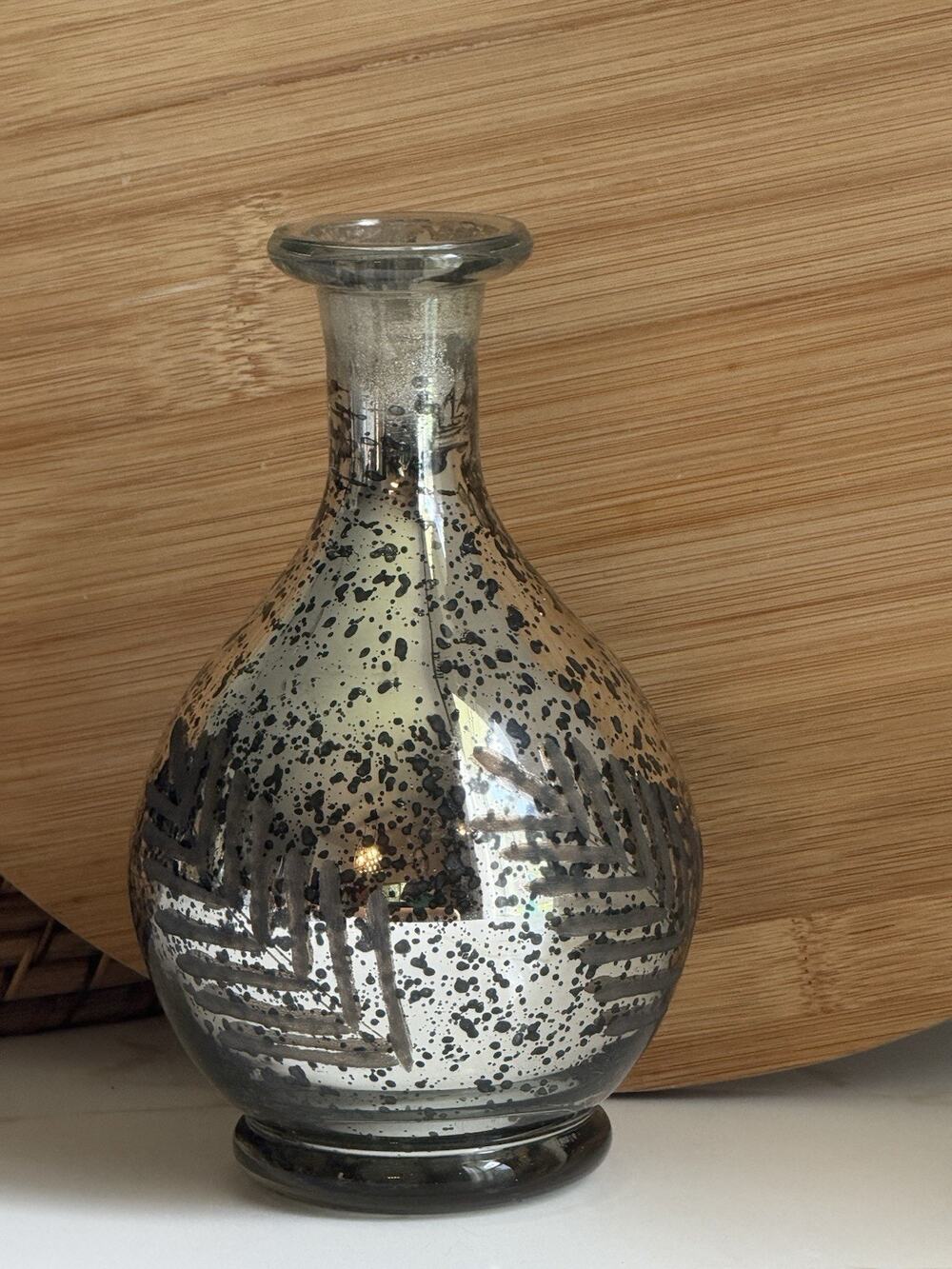 Vintage 2010’s Mercury Etched Leaf Glass Bottle Vase 4.5ʺW × 8.75ʺH India